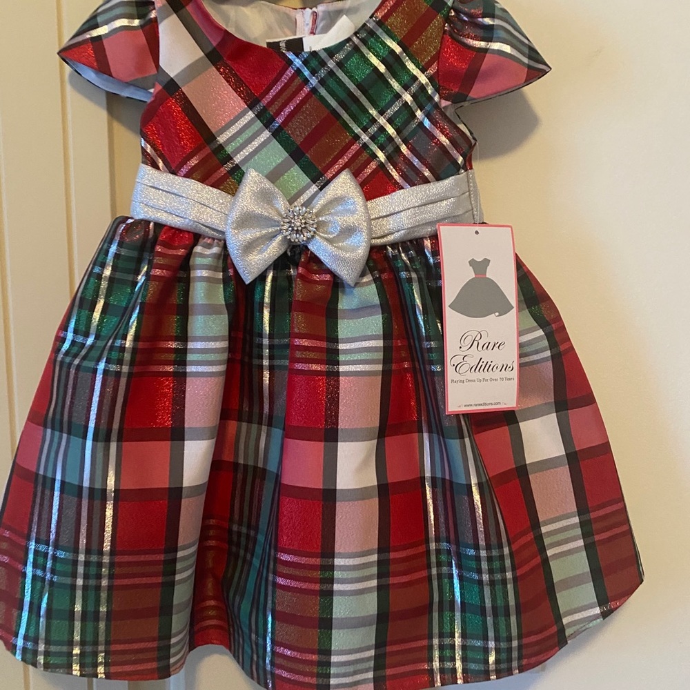 Size: 2T, Rare Editions Christmas dress never worn